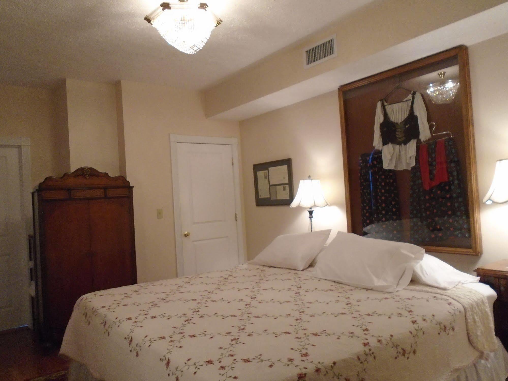 Connellsville Bed And Breakfast Bagian luar foto