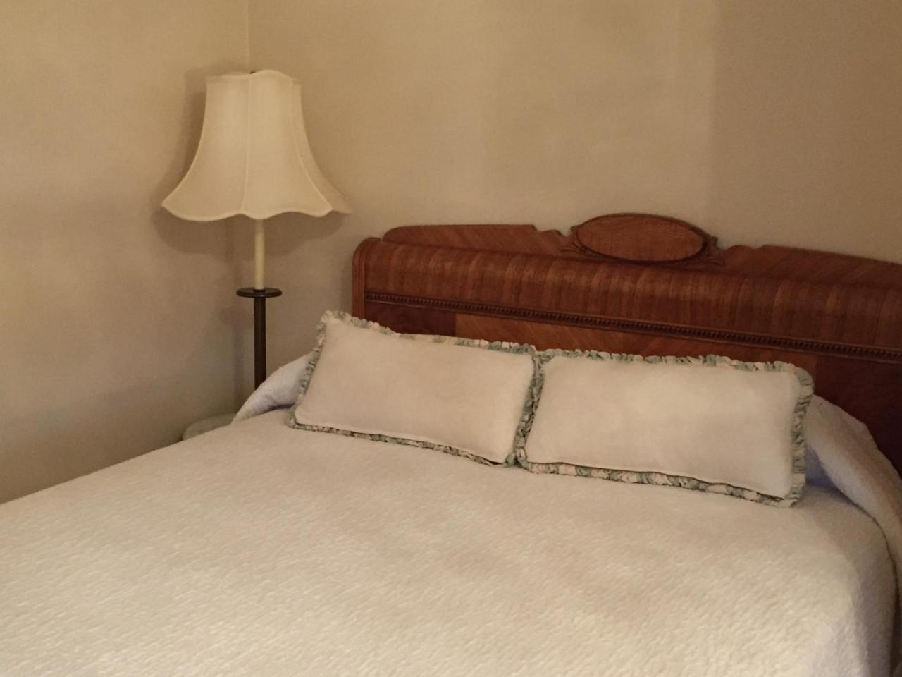 Connellsville Bed And Breakfast Bagian luar foto